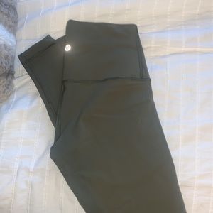 Lululemon Wunder Under 28” Green